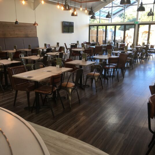 Garden centre café in Botley