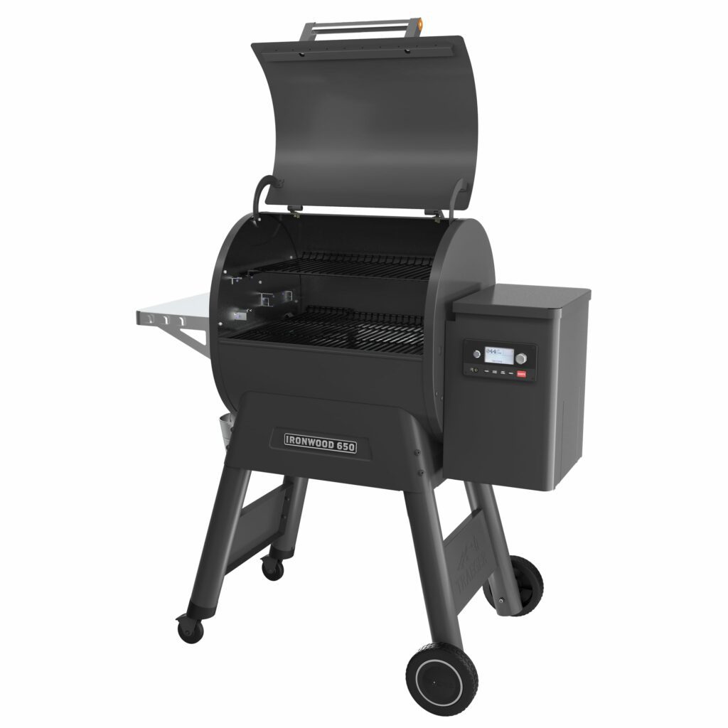 Traeger Ironwood 650 Wood Pellet BBQ 634868933219 2