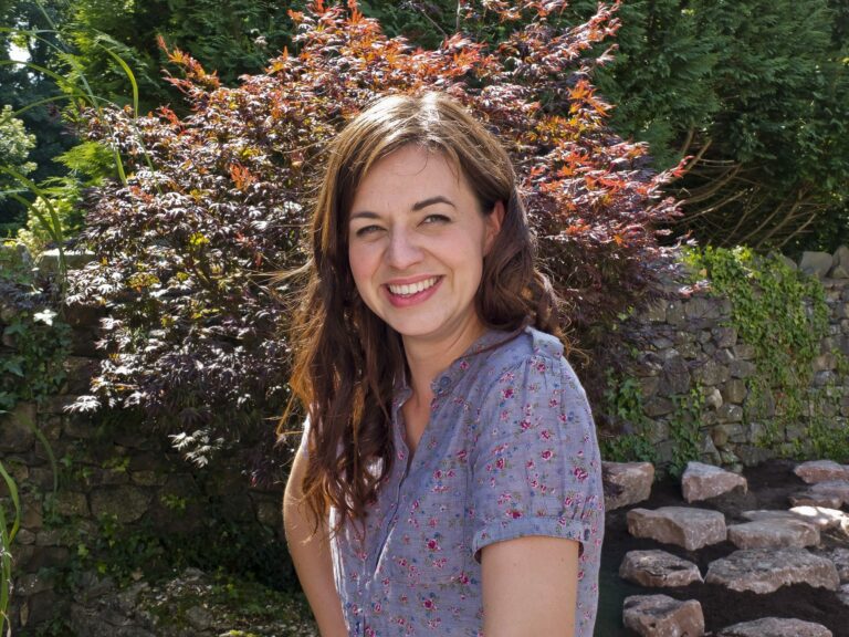 My Most-Loved Shrubs with Frances Tophill