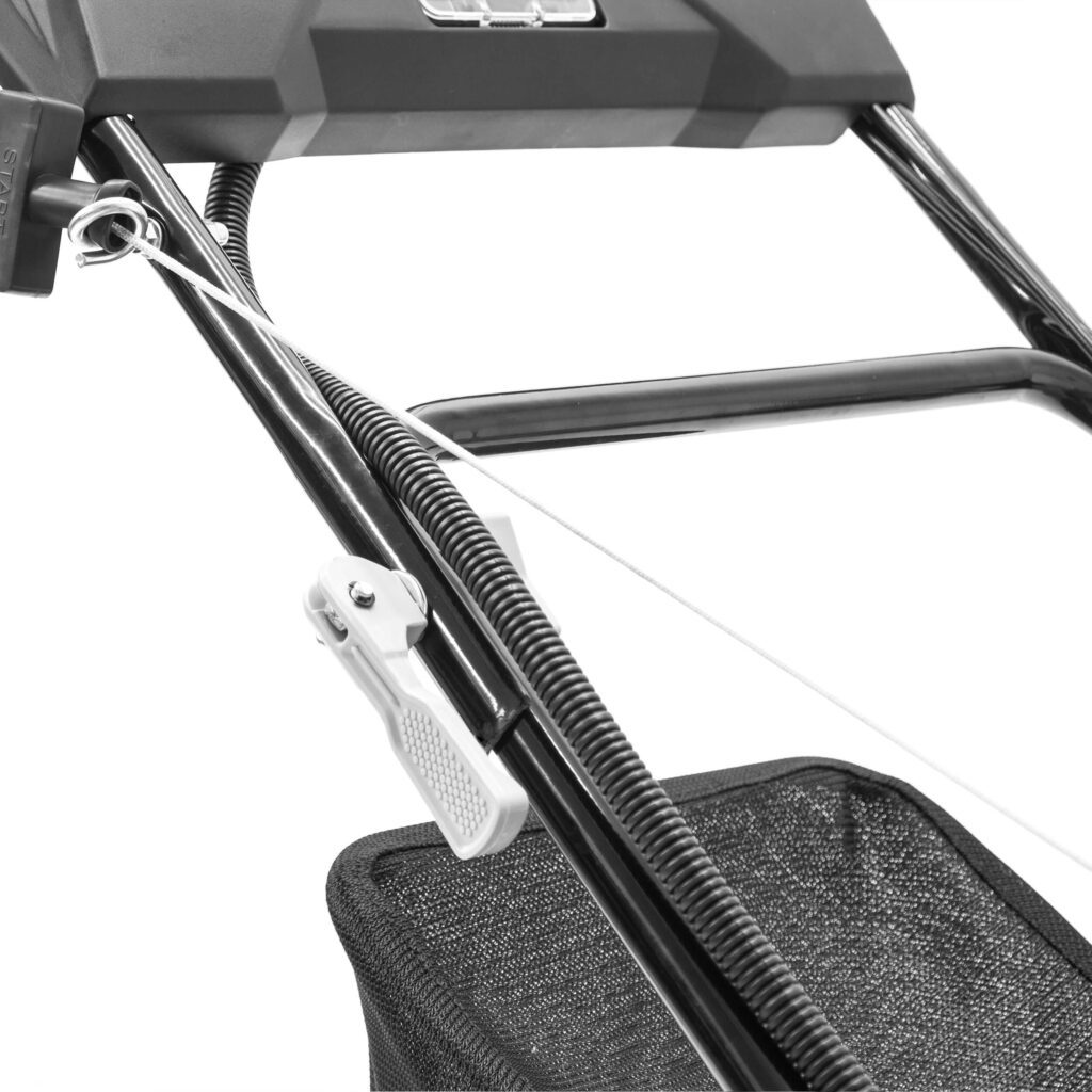 Webb 51cm Self Propelled Electric Start Petrol Lawn Mower 5055661905558