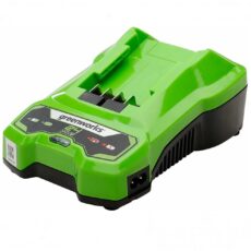 greenworks g24c4 battery charger.jpg