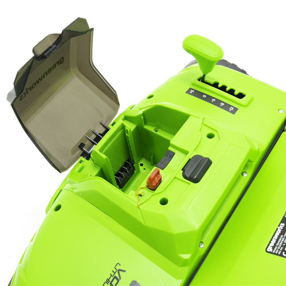 Greenworks 40V 38cm Cordless Brushless Dethatcher (Tool Only) 6952909092355