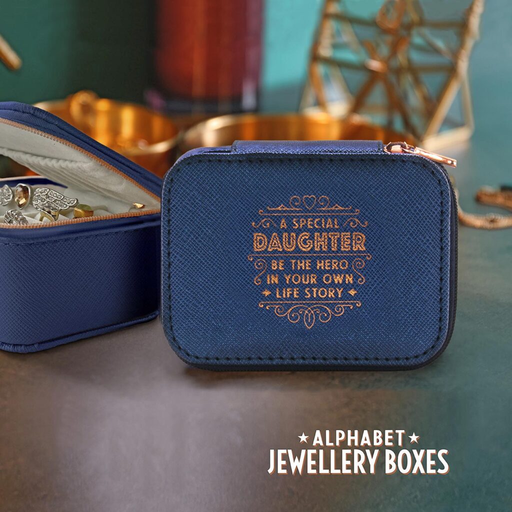 Alphabet Jewellery Cases – Daughter 886767535029 2