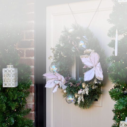 XmasBAnner3 Wreath Making