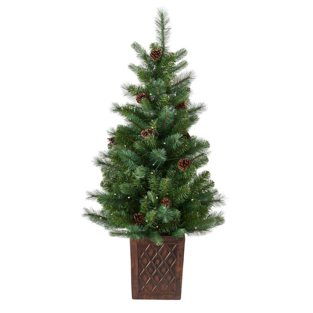 BOSK Hazelnut Pine Porch Tree – 4ft Artificial Christmas Tree 5061030164587 2