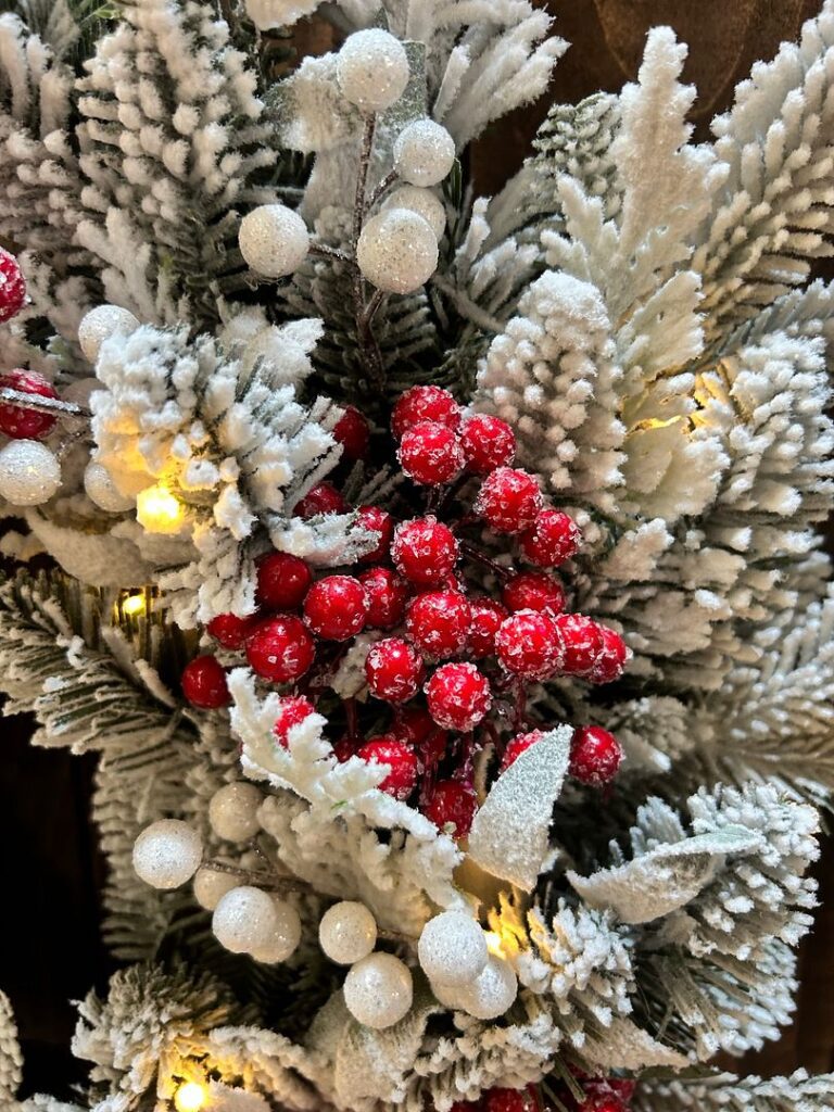 BOSK Frosted Mixed Berry 26″ Christmas Wreath With 50 Warm White Lights 5061030164709 2