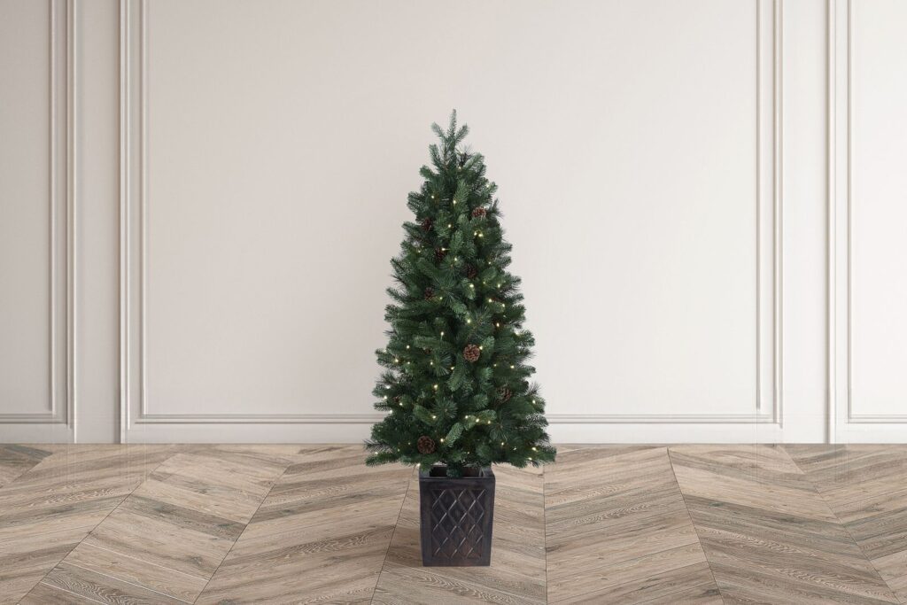 BOSK Walnut Pine Bristle Christmas Tree – 4.5ft With 150 Warm White Leds 5061030164563 2
